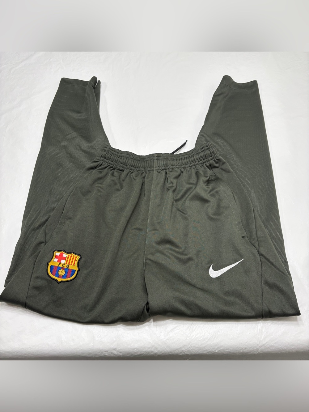Nike FC Barcelona Green Soccer Track Pants Youth Boys Large